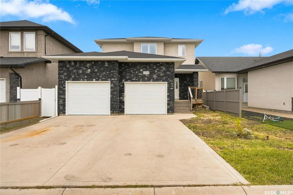 5306 Watson Way, Regina