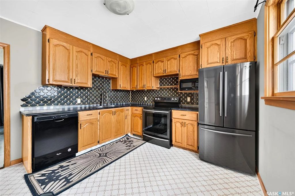 345 Mcintyre Street, Regina