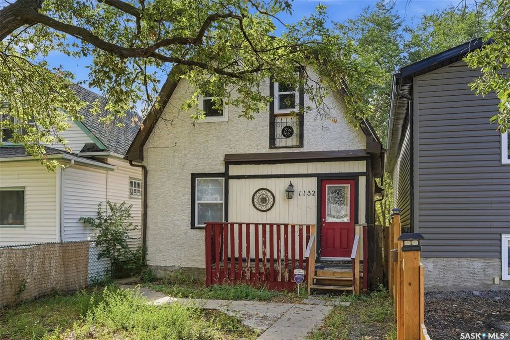 1132 Princess Street, Regina