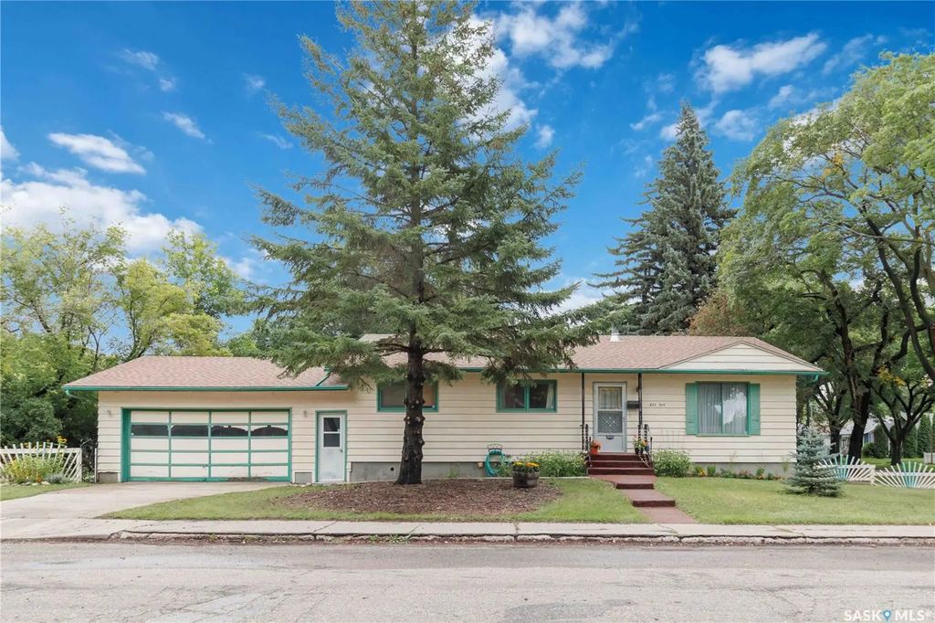 201 Elm Street, Saskatoon