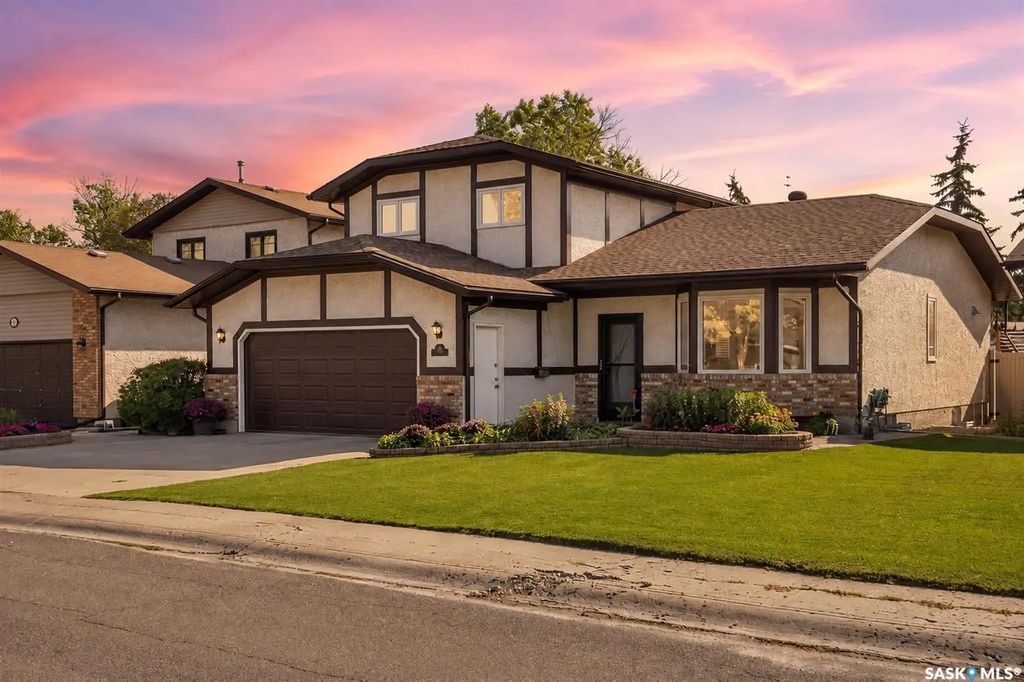 3042 Zaran Cres, Regina