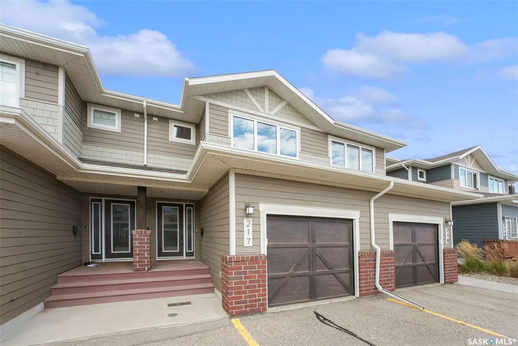 #217 - 4002 Sandhill Cres, Regina