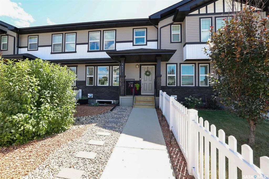5417 Green Brooks Way E, Regina