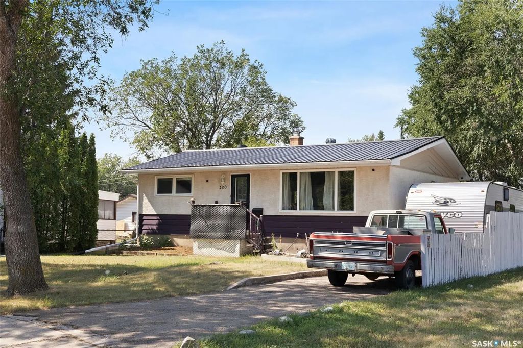 520 Montague Street, Regina