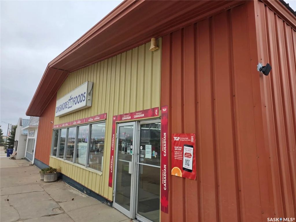 110 Main Street, Dinsmore