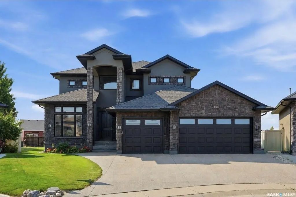 138 Flegel Court, Saskatoon