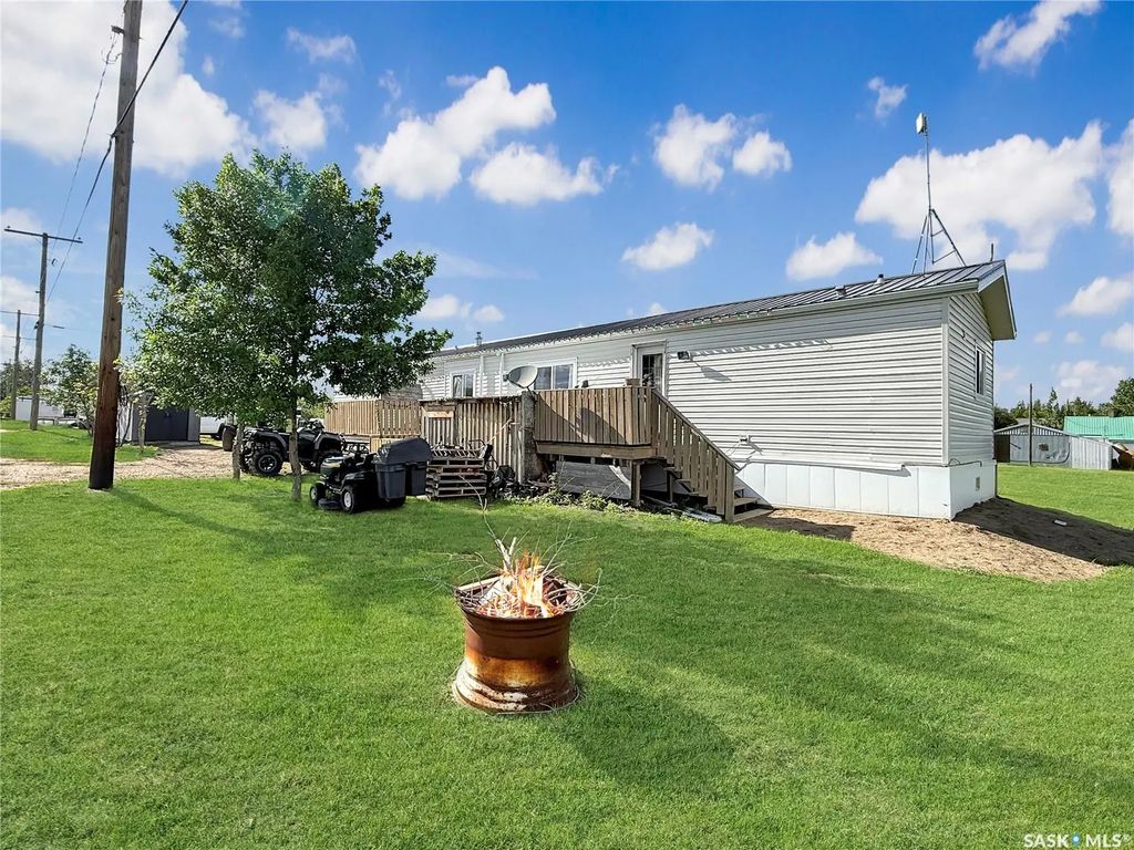 424 Jerome Street, Webb