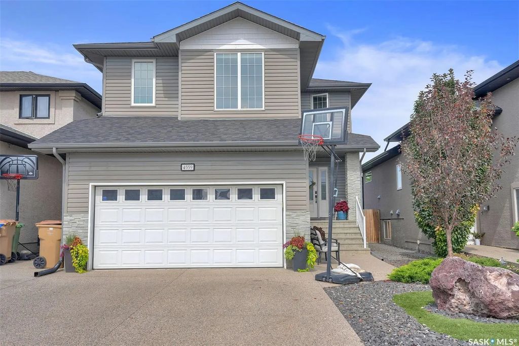 4559 Solie Cres, Regina