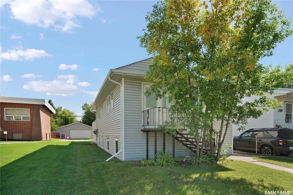 1209 Broadway Avenue, Saskatoon