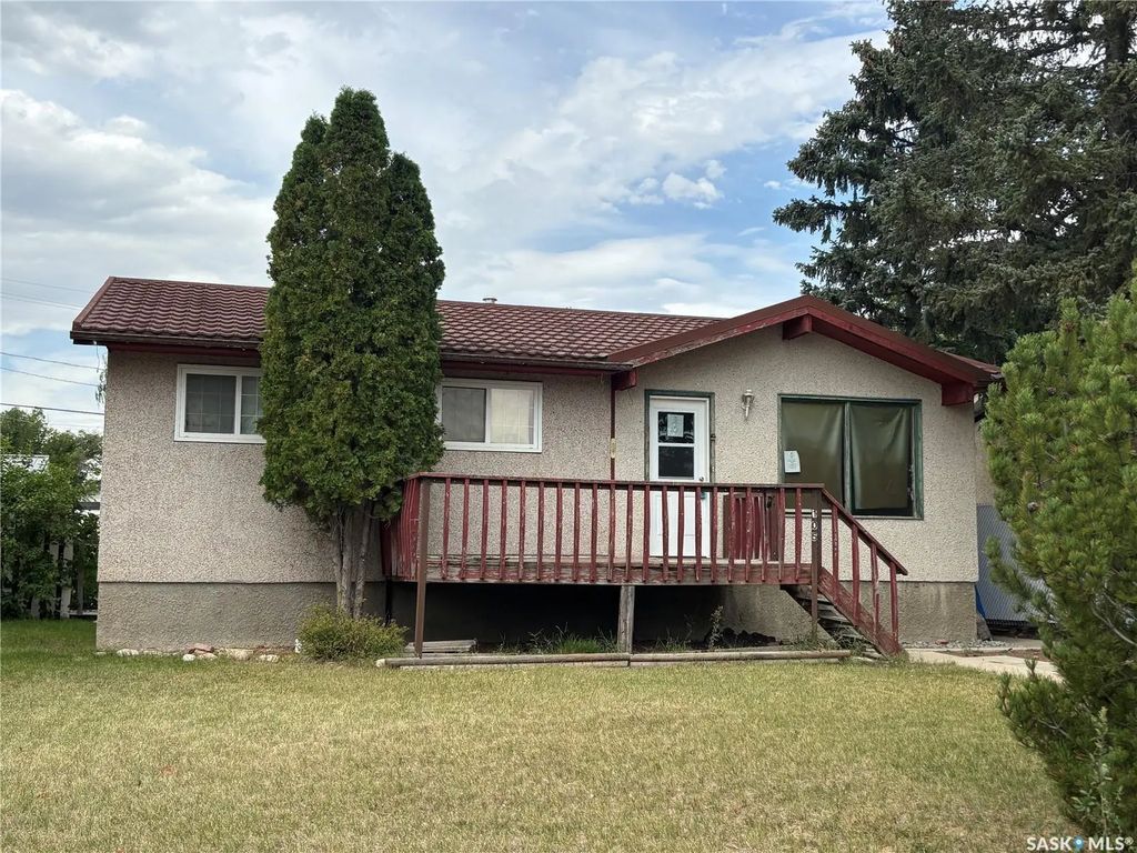 105 Griffin Street, Maple Creek