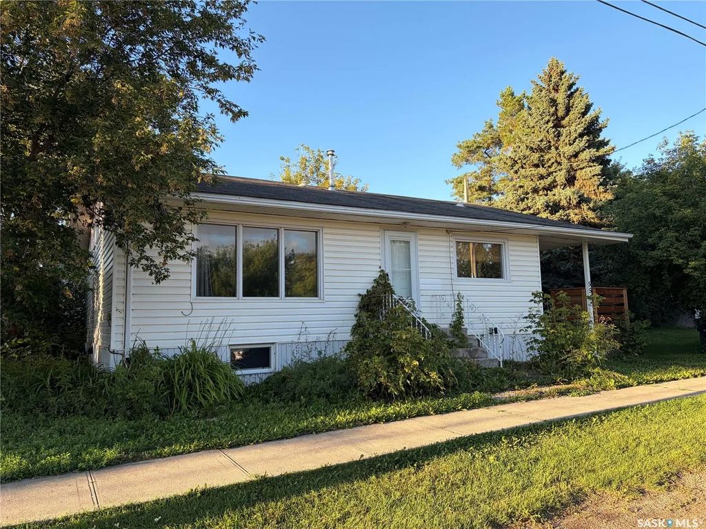 554 St Anthony Street, Bruno