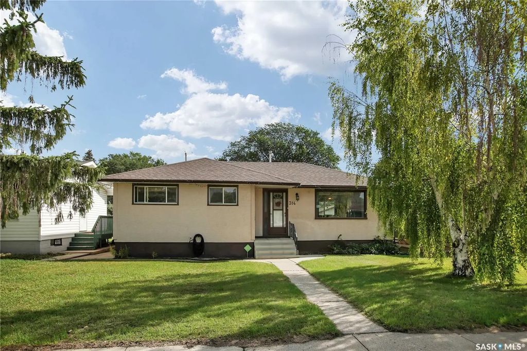 314 U Avenue N, Saskatoon