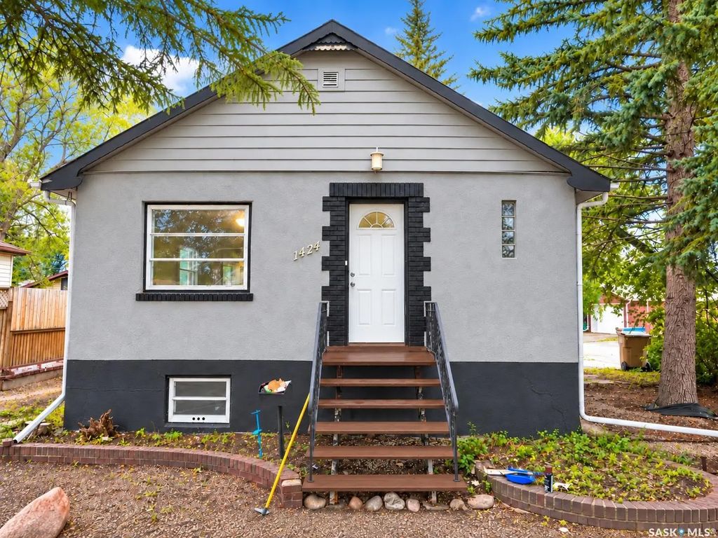 1424 Forget Street, Regina