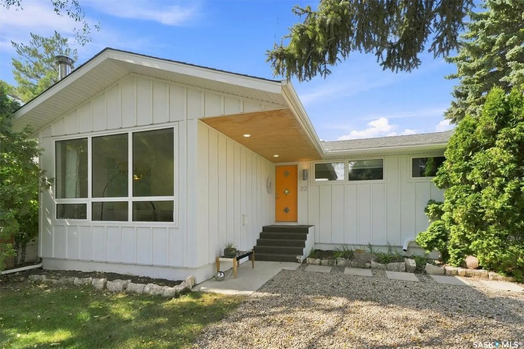 22 Brown Cres, Saskatoon