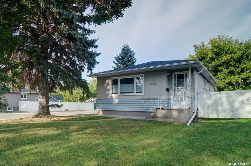 2476 Mcara Street, Regina