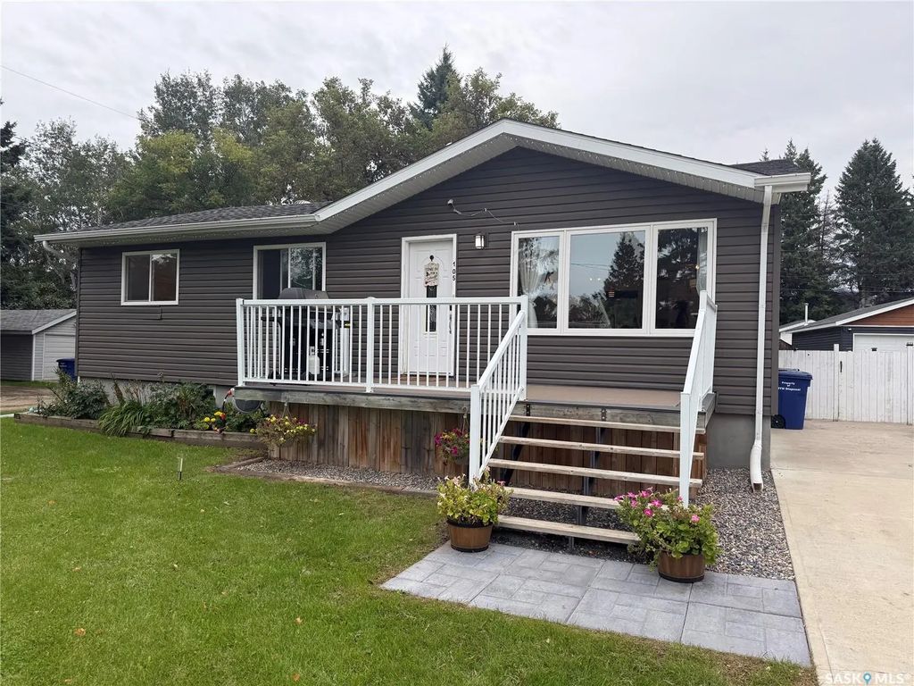 105 5th Street E, Nipawin