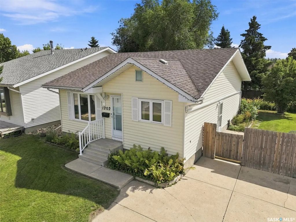1202 Mccormack Road, Saskatoon