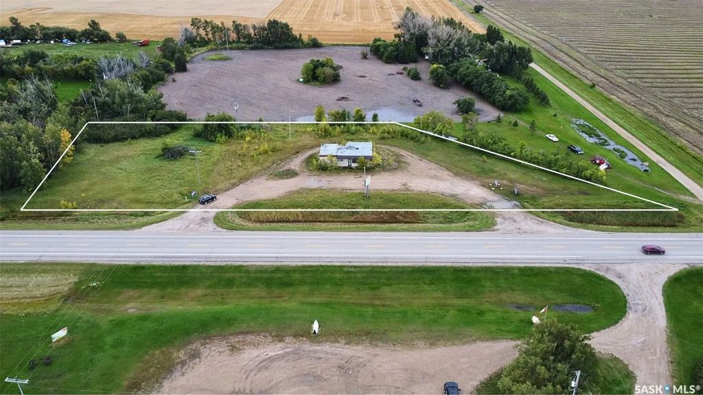 Highway 16 Lot, Big Quill Rm No. 308