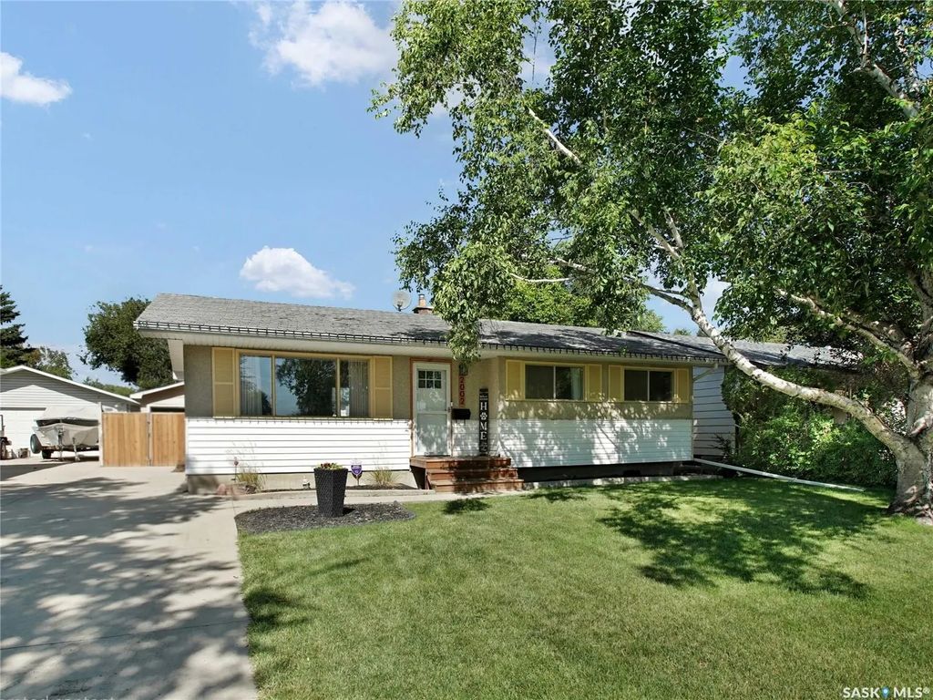 2002 Richardson Road, Saskatoon