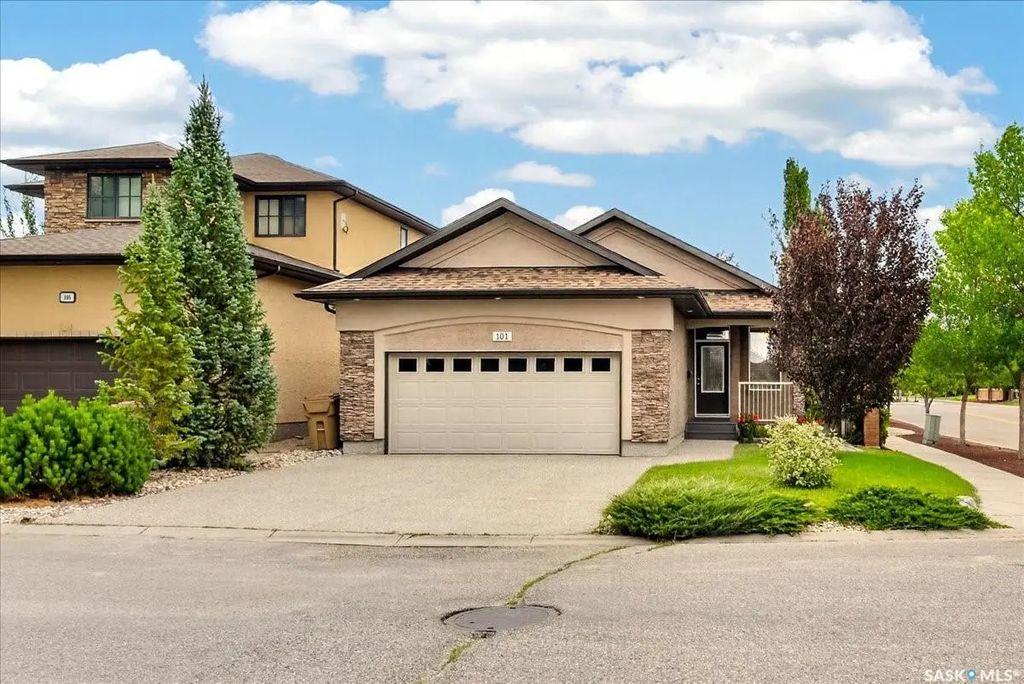 101 Oxbow Cres, Regina