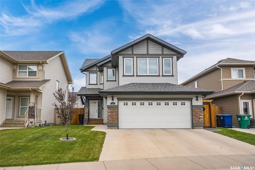 419 Kensington Boulevard, Saskatoon