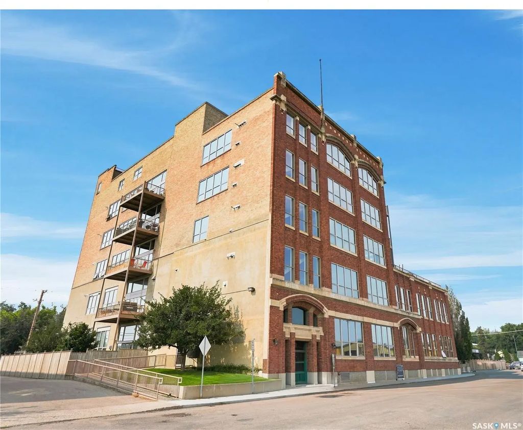 #204 - 211 D Avenue N, Saskatoon
