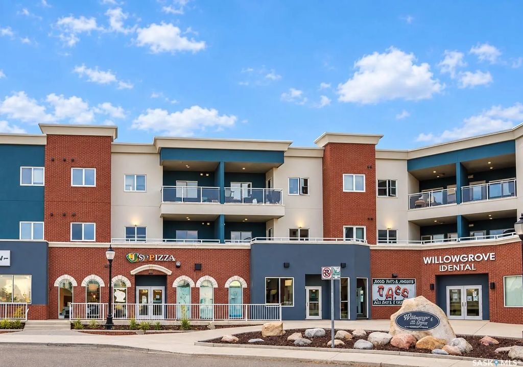 #309 - 412 Willowgrove Square, Saskatoon