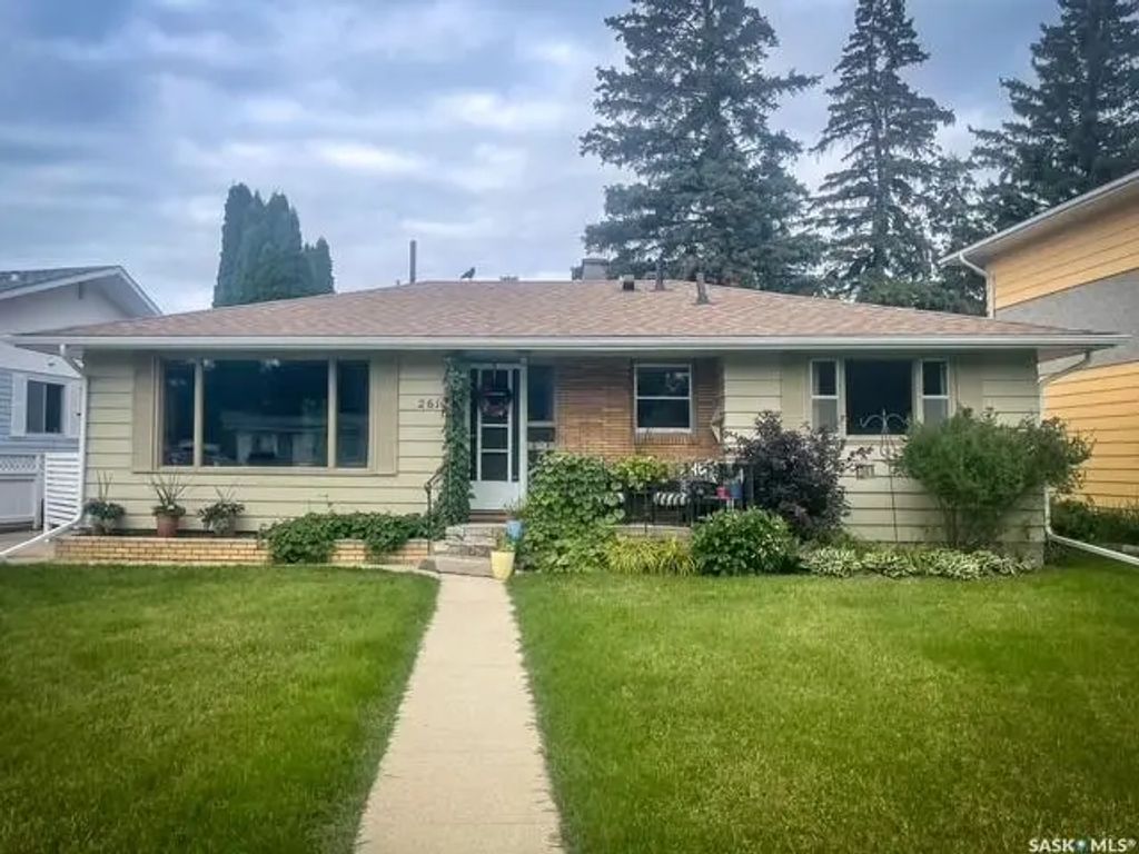 2612 Haultain Avenue, Saskatoon