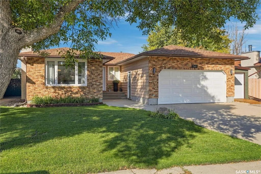 246 Hansen Drive, Regina