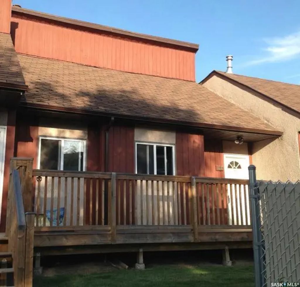#44 - 331 Pendygrasse Road, Saskatoon