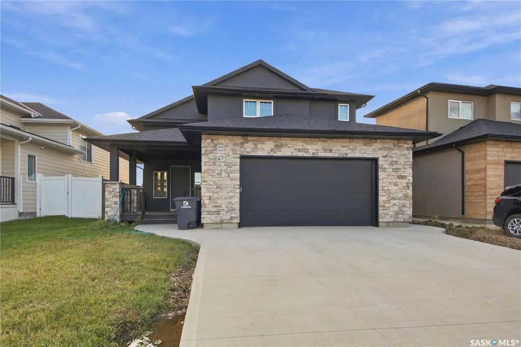 207 Greyeyes-steele Way, Saskatoon
