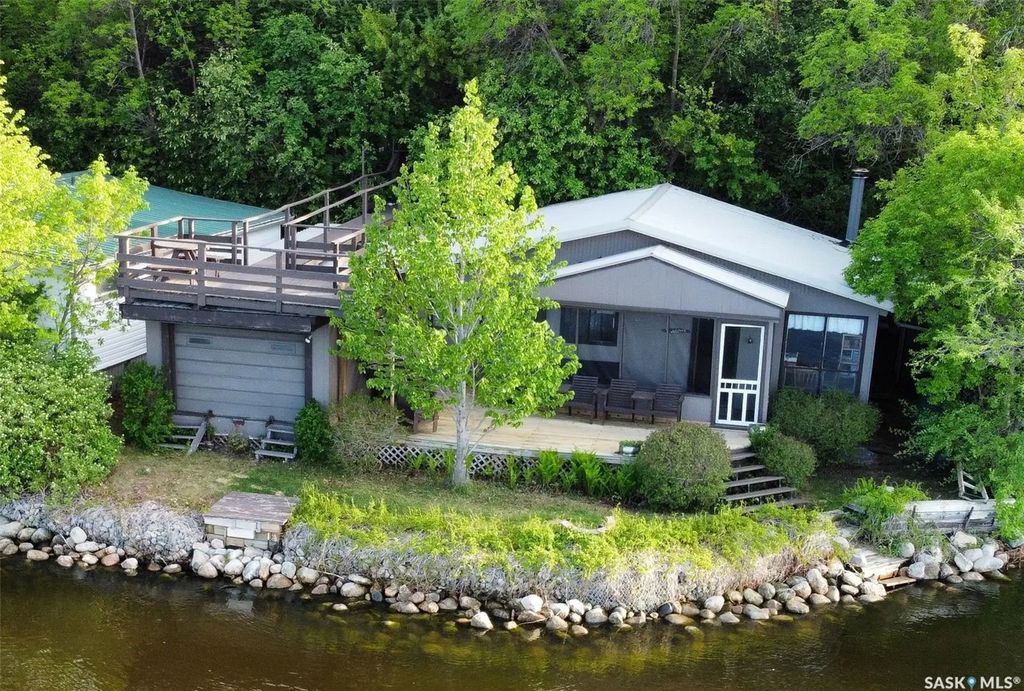 215 Osment Avenue, Katepwa Beach