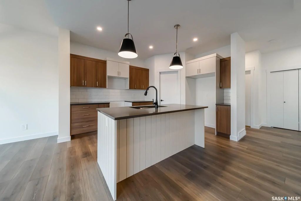 279 Doran Way, Saskatoon