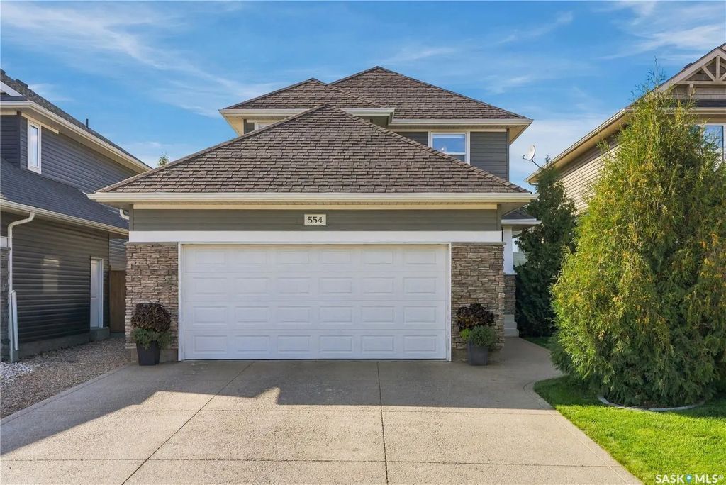 554 Kolynchuk Cres, Saskatoon