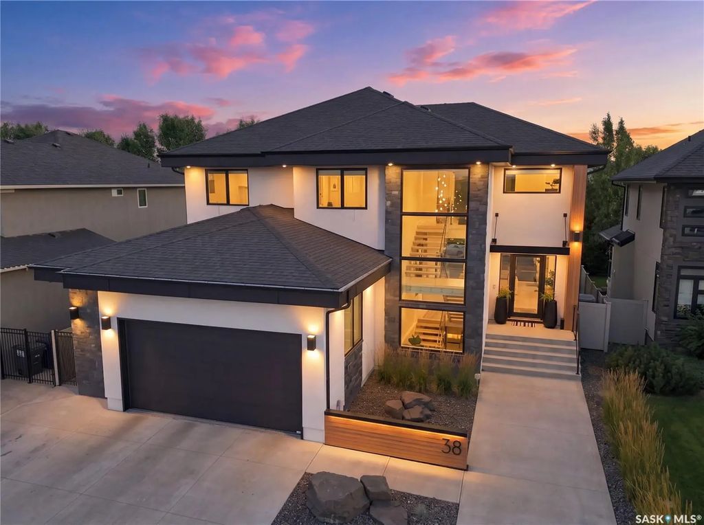 38 Wright Manor, Saskatoon