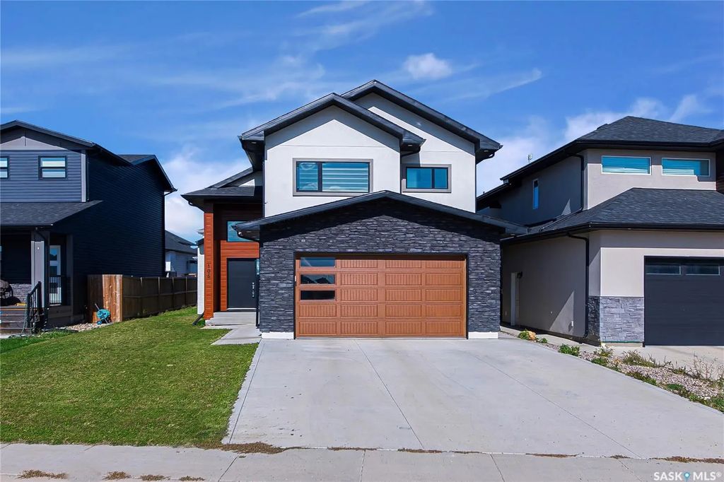106 Kenaschuk Cres, Saskatoon