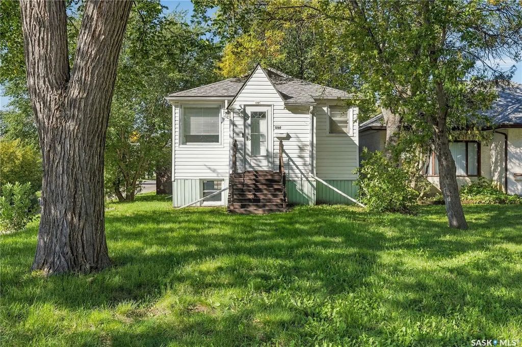 1280 King Street, Regina