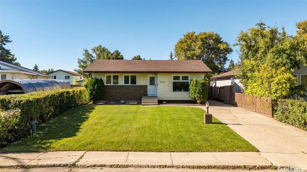 3035 Dunn Drive, Prince Albert