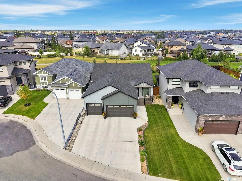223 Hamm Cres, Saskatoon