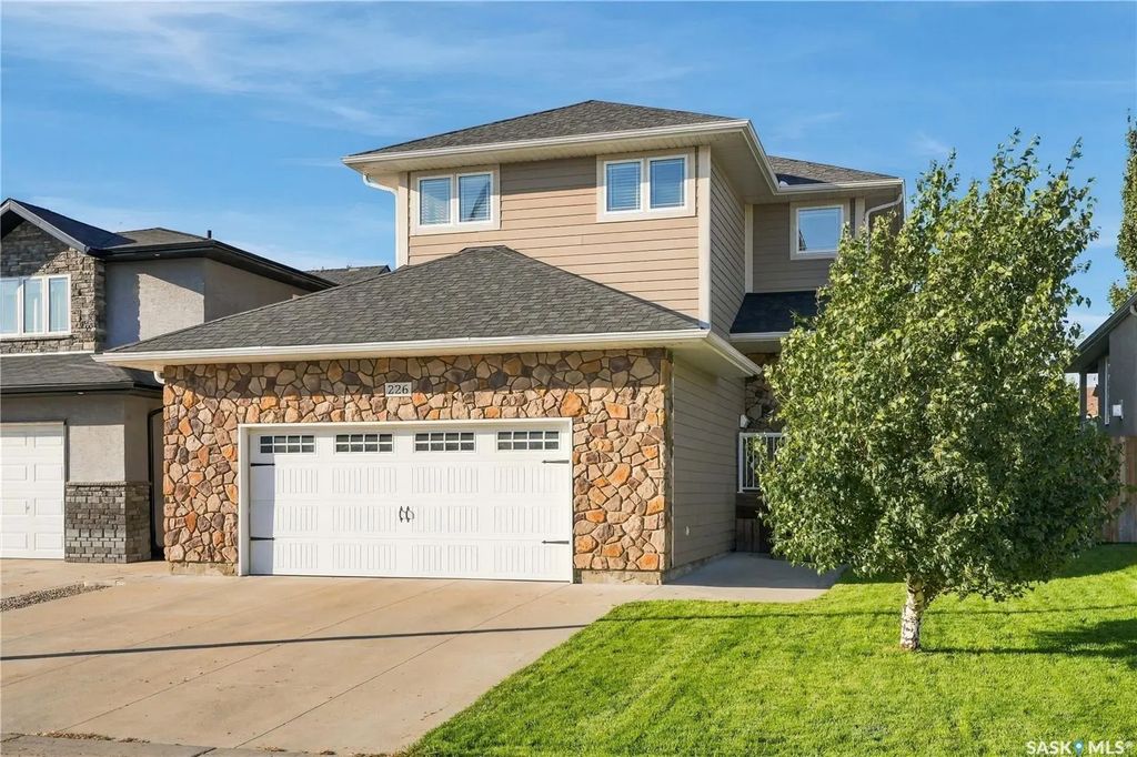 226 Atton Court, Saskatoon