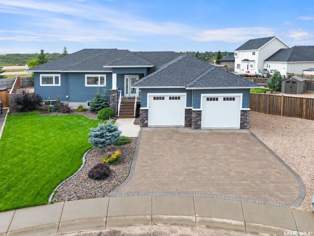 5 Macdonnell Court, Battleford