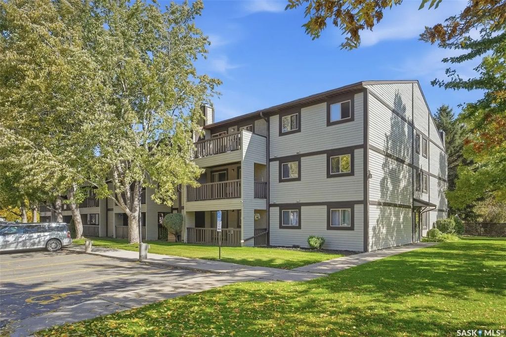 #326 - 122 Edinburgh Place, Saskatoon
