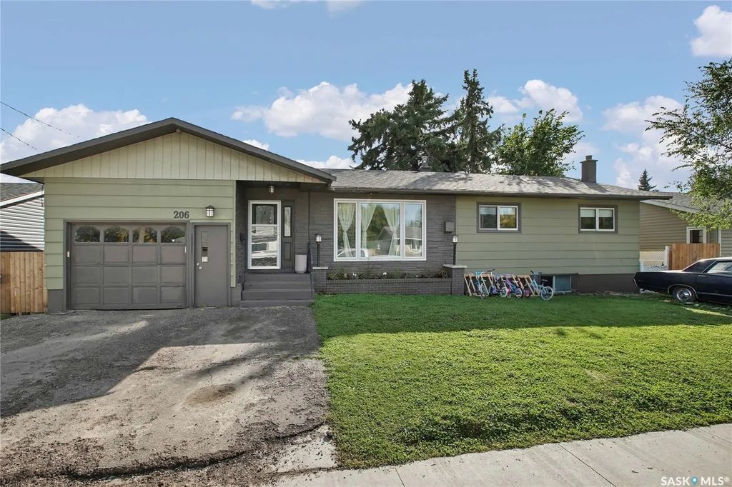 206 Main Street, Waldheim