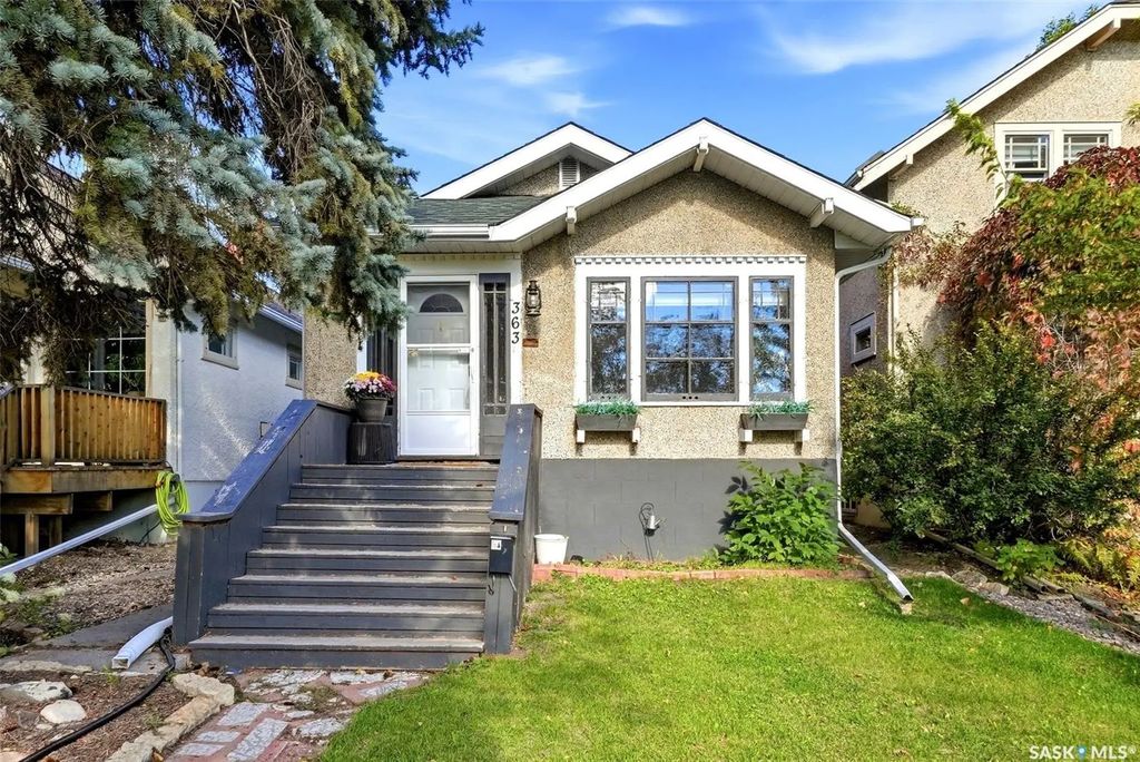 363 Leopold Cres, Regina