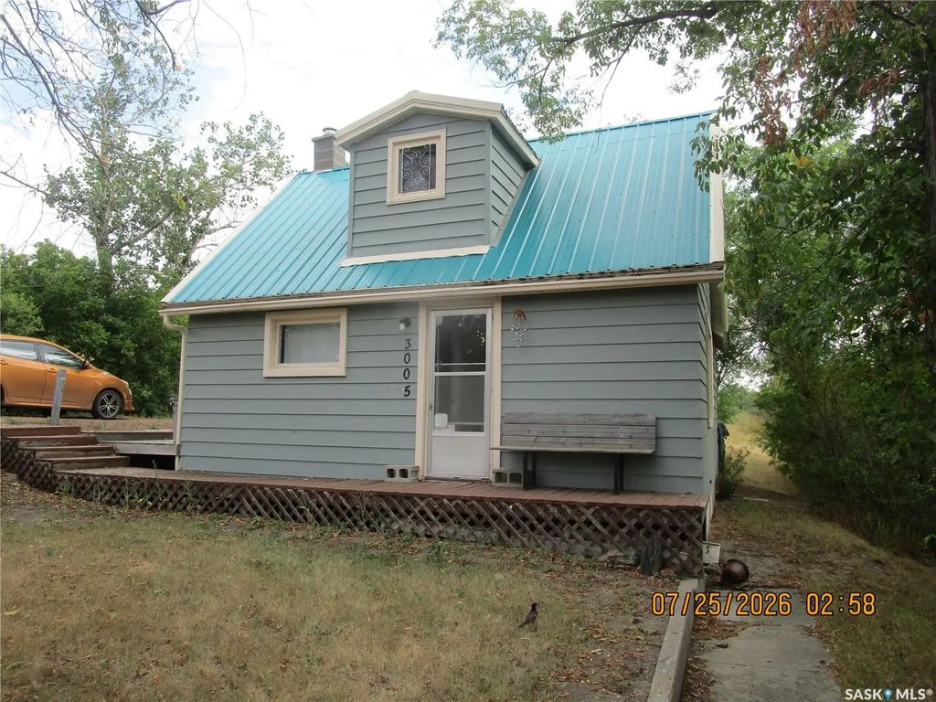3005 3rd Street N, Rockglen