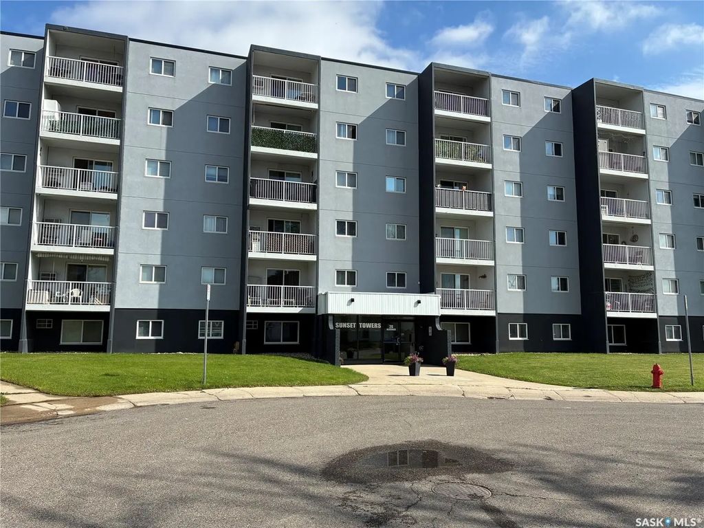 #207 - 20 Kleisinger Cres, Regina