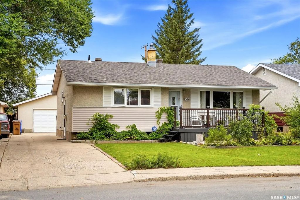 156 Mccaul Cres, Regina