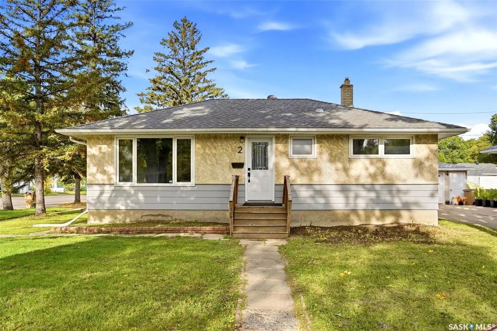 2 Sampson Place, Regina