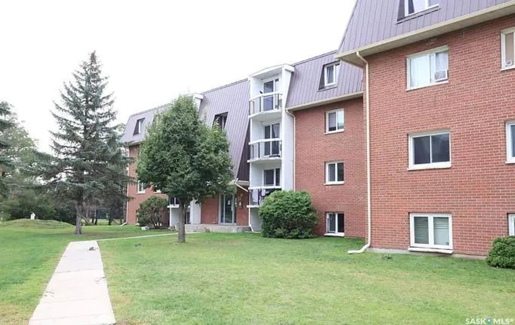 #14 - 31 Centennial Street, Regina