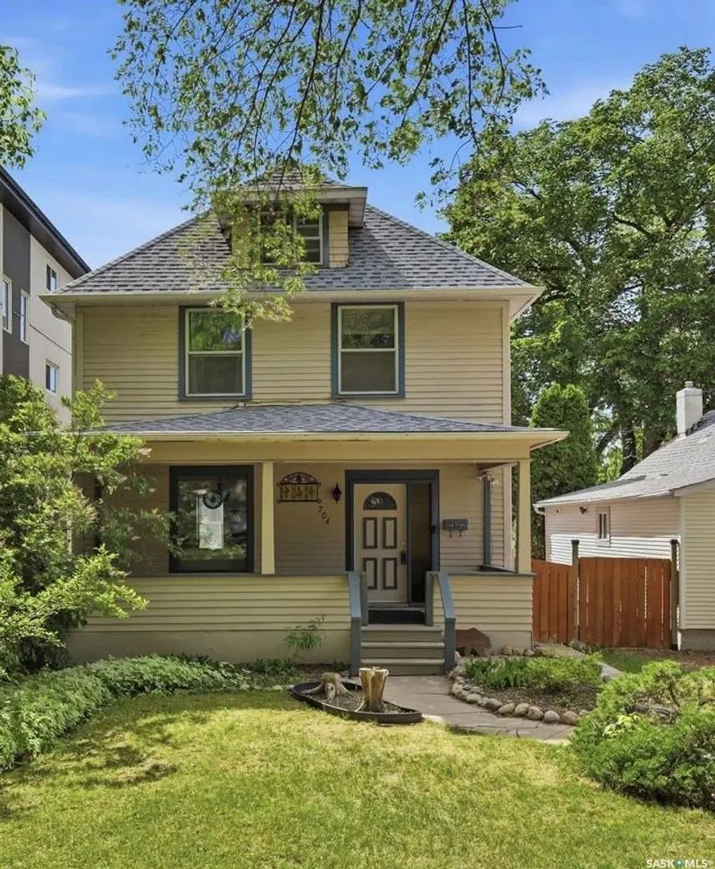 704 Mcpherson Avenue, Saskatoon